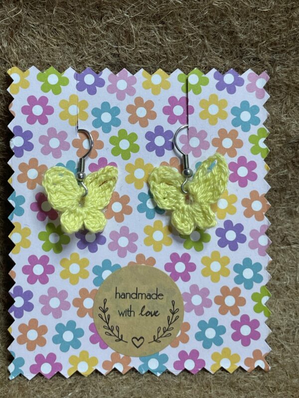 Butterfly light yellow